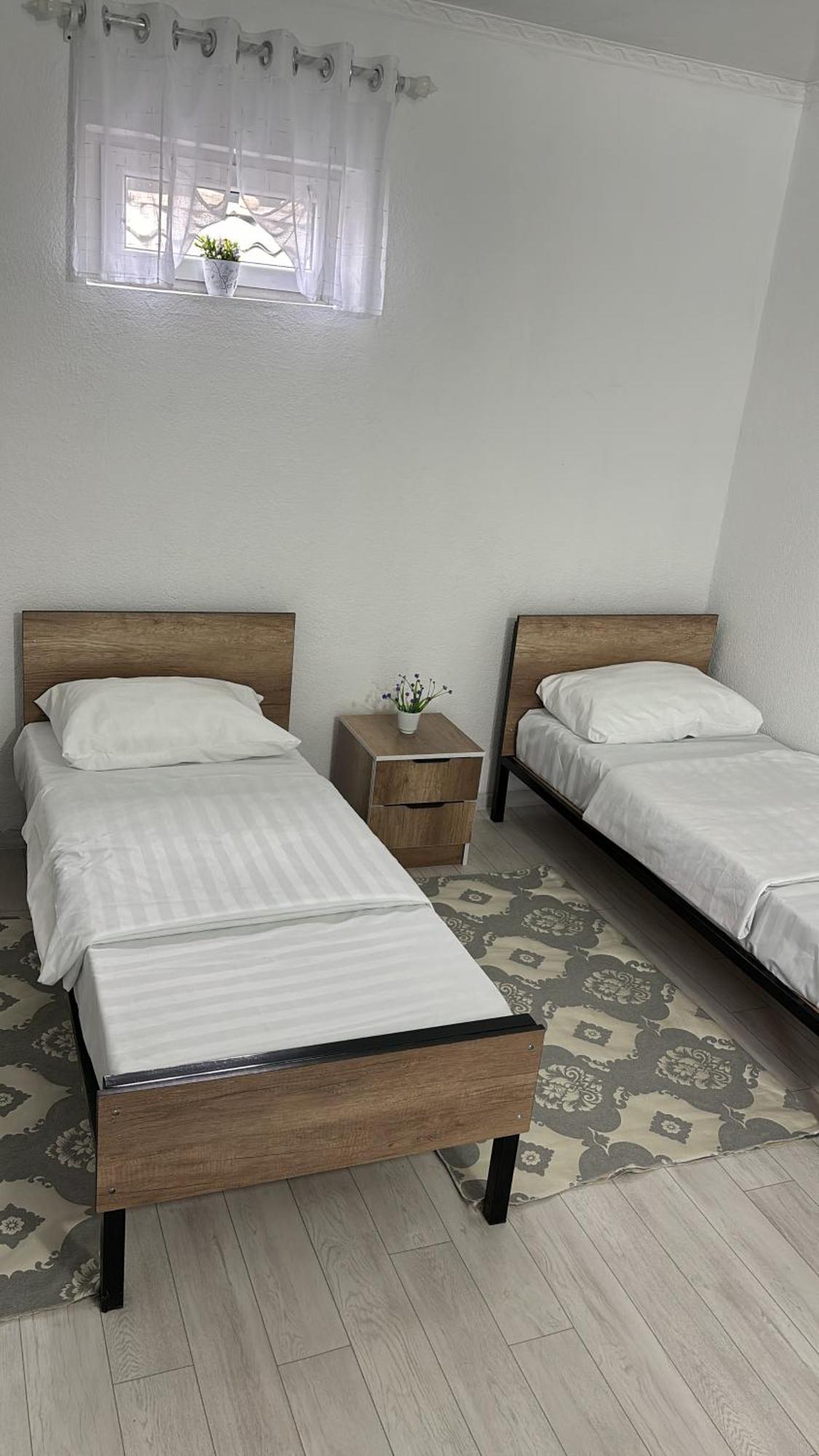 Hostel,Halal Хостел,Халал Tokmok Eksteriør bilde