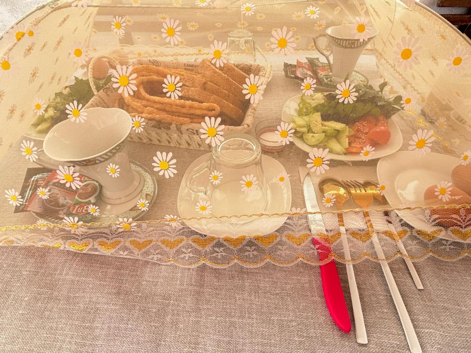 Hostel,Halal Хостел,Халал Tokmok Eksteriør bilde